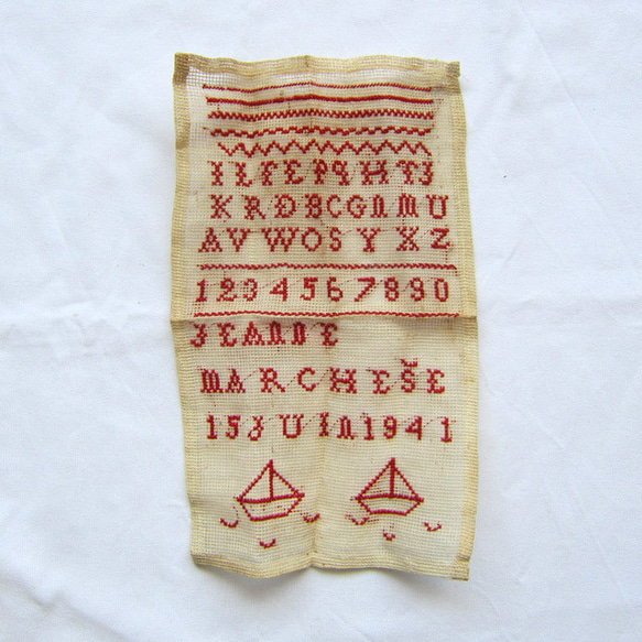 1941年 刺繍サンプラー アルファベット フランスアンティーク 1941年 刺繍サンプラー アルファベット フランスアンティーク