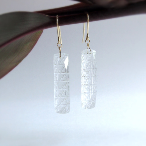 14kgf水晶バックカービングピアス/イヤリング 4月の誕生石】27mm美粒