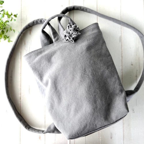 新作mimiフリフリリュックサックベージュ （受注制作 帆布のリュック  