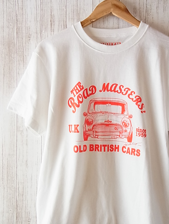 ブリティッシュカー Tシャツ　Ｍ or Lサイズ　☆ホワイト☆　車　YOUTH TRIP 2枚目の画像