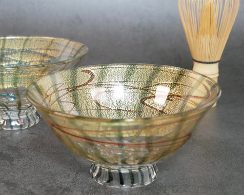 中古】 宮川香林作 茶碗 紅葉流水 共箱入 おっきかっ 陶器製 茶碗 絵