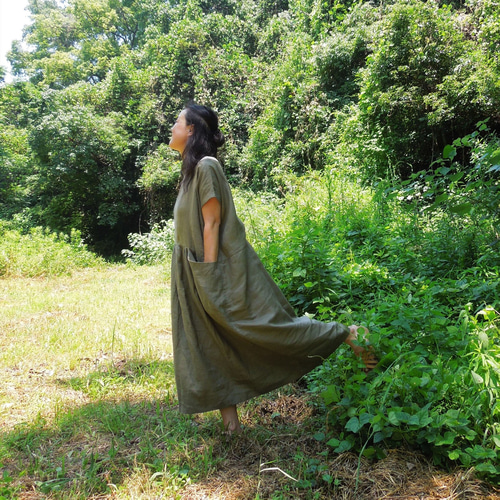 SALE】bighug リネン ノースリドレス○ライトオリーブ ワンピース holy  