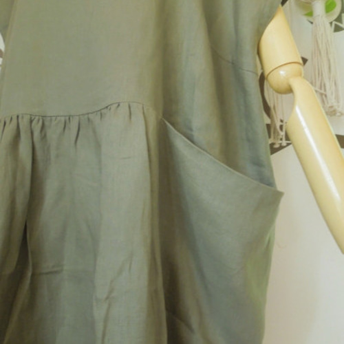 SALE】bighug リネン ノースリドレス○ライトオリーブ ワンピース holy  