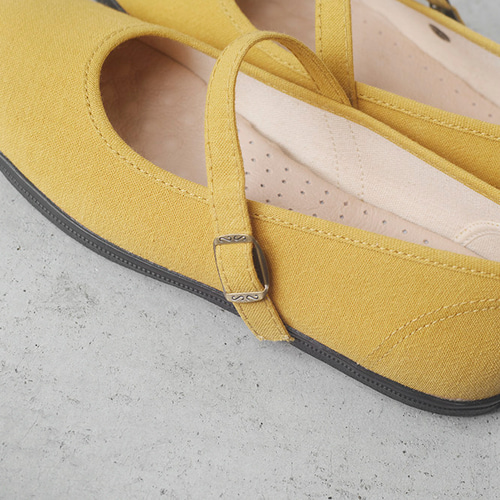 ストラップシューズ｜ポジティブカラー｜【カナリヤイエロー