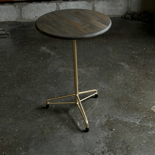 アイアン製サイドテーブル/インダストリアル/アンティーク/1点物 アイアン製サイドテーブル/インダストリアル/アンティーク/1点物