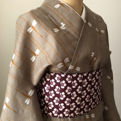 浴衣 単衣 シックなオリーブ色にポップなトンボ柄 着物 さまだや 通販