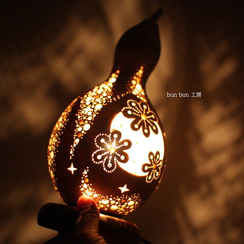 ひょうたんランプ--月と猫 スタンドライト・テーブルランプ