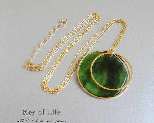 Key of Life▶︎大ぶり マーブル グリーン ゴールド ロング ネックレス