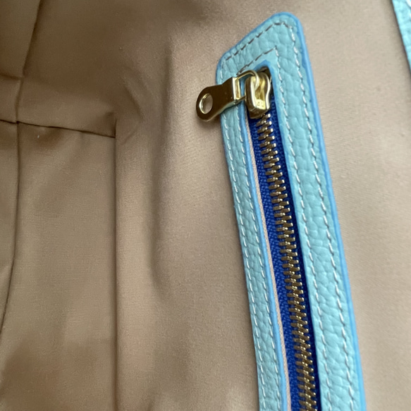 【ブルーグレイ×スカイ】帆布と本革の小さめトートバッグ 6枚目の画像
