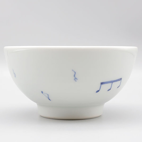茶碗☆陶器☆磁器 受注生産分※ 砥部焼 お茶碗 陶器 和風 「茶碗M 音符散し