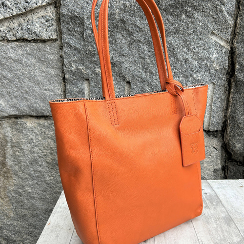 【ETRO】レザー リブラ トート バッグ ミニ オレンジ ぷっくり。本革 栃木レザー シンプルトートバック mini オレンジ
