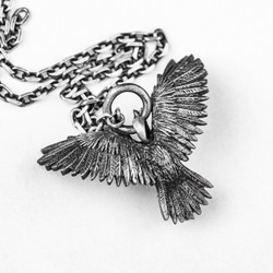 フクロウのペンダントネックレス - スカルペンダント - 翼を持つ動物好き - ゴシックネックレス 2枚目の画像