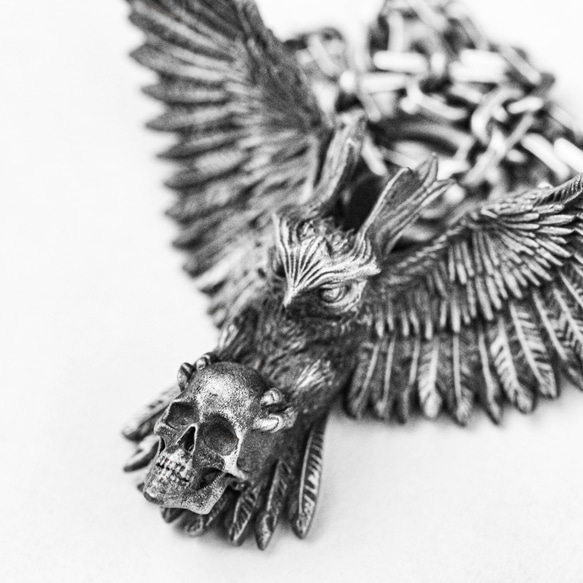 フクロウのペンダントネックレス - スカルペンダント - 翼を持つ動物好き - ゴシックネックレス 4枚目の画像