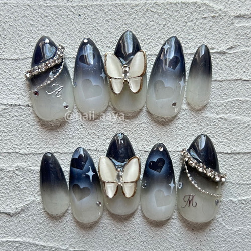 くりぬきハート 蝶々 ブラック ネイルチップ イニシャル無料 ワンホン  