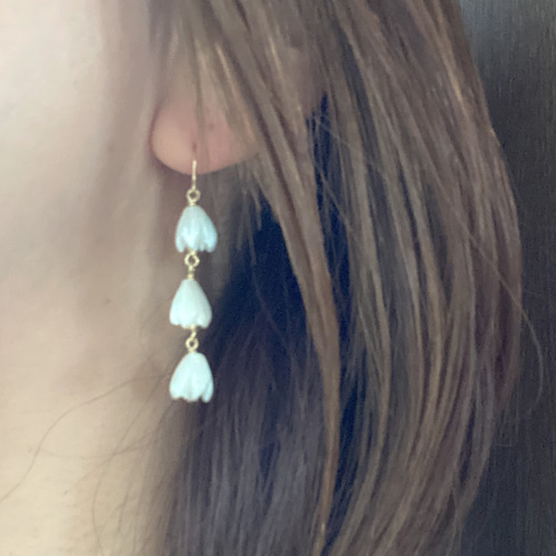 mimi33】マザーオブパールピアス[Sheerchic]｜SANPO ONLINE