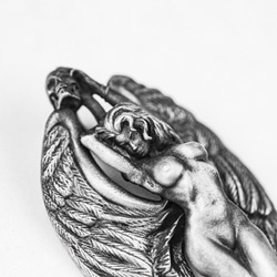 天使のペンダントネックレス アールデコ調 パーティーグッズ 悪魔のネックレス 像の装飾 デザインアートペンダント 5枚目の画像