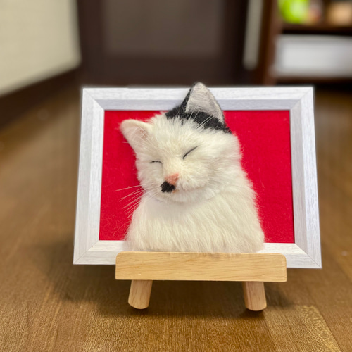 白黒ぶち猫のフレーム猫 羊毛フェルト 猫 リアル ぬいぐるみ 愛