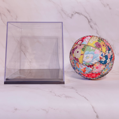 期間限定値下げ】手毬 飾りケース付き 大型15cm 鈴入り ディスプレイ