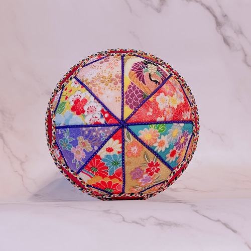 期間限定値下げ】手毬 飾りケース付き 鈴入り 大型 15cm ディスプレイ