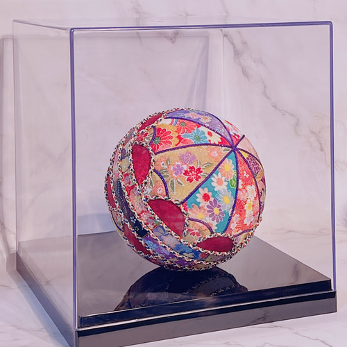 期間限定値下げ】手毬 飾りケース付き 鈴入り 大型 15cm ディスプレイ