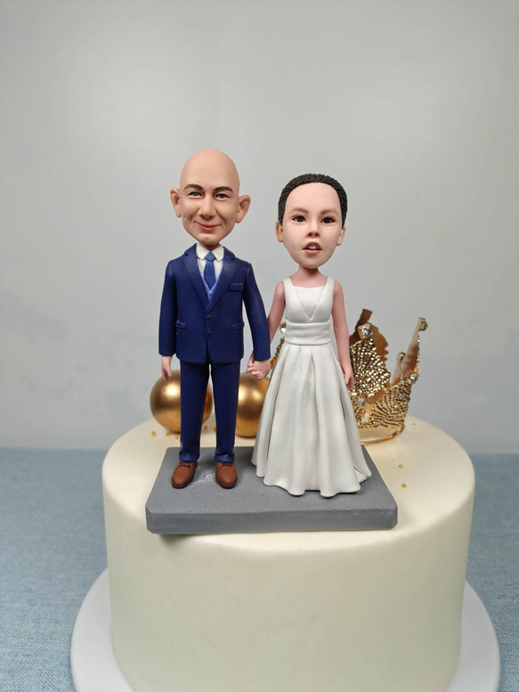 ケーキトッパー オーダーメイド 似顔絵プレゼント フィギュア人形ぬいぐるみ 結婚式祝い 周年記念日 夫婦 カップル 両親 ケーキトッパー オーダーメイド 似顔絵プレゼント フィギュア人形ぬいぐるみ 結婚式祝い 周年記念日 夫婦 カップル 両親 EI1425215509(10999円)