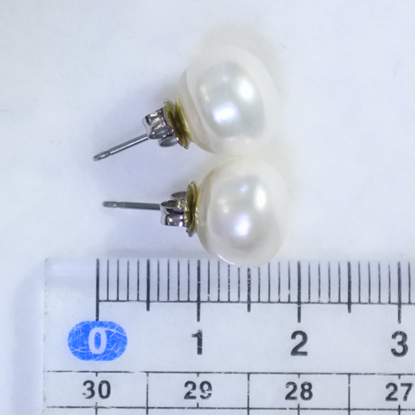 (獨一無二)單只淡水珍珠穿孔耳環(特大11mm,鈦柱) 第5張的照片