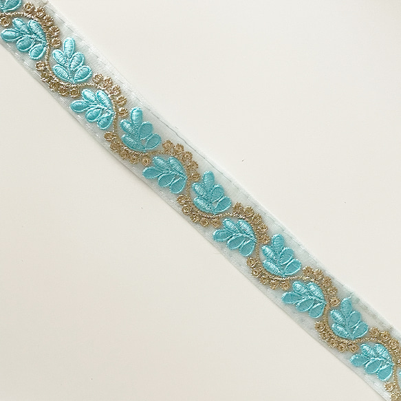 [ 266 ] ネオンブルー 葉っぱ 幅:3cm インド刺繍 リボン 4枚目の画像