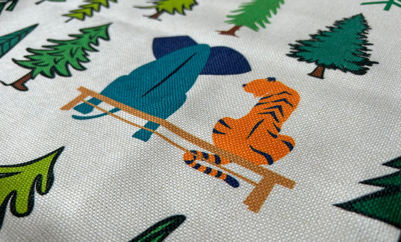 森のクッション elephant and tiger in forest -ヒノキの香り- 6枚目の画像
