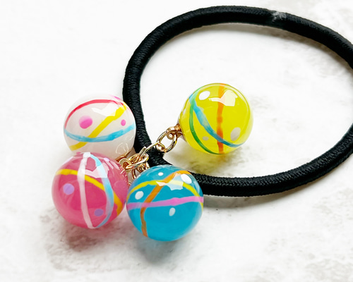 ブタ(週末セール)　レジンヘアゴム　夏祭り　ヨーヨー　ドレミ柄 ブタ(週末セール) レジンヘアゴム 夏祭り ヨーヨー ドレミ柄 ブタ