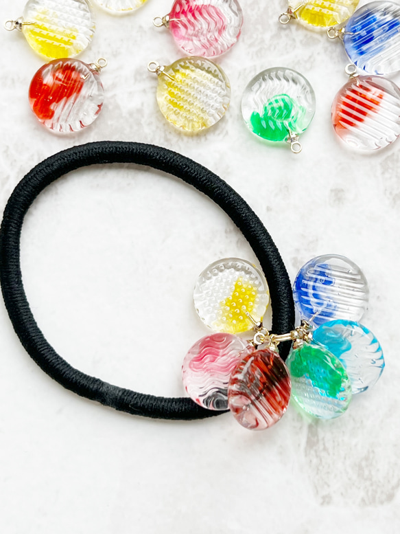 猫 レジンヘアゴム 秋深まる鮮やかな山 オニオオハシ レジンヘアゴム