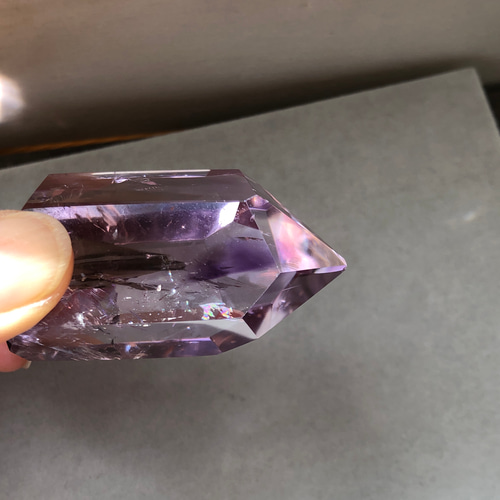 しっかり虹入り！アイリスアメジスト 高品質！ その他インテリア