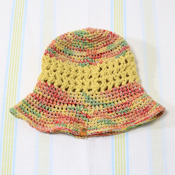 サマーニット帽　手編みのバケットハット　かぎ針編み　夏糸　クロッシェ　帽子　レモンイエロー　メンズ　レディース 6枚目の画像