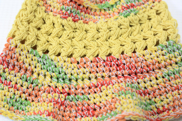 サマーニット帽　手編みのバケットハット　かぎ針編み　夏糸　クロッシェ　帽子　レモンイエロー　メンズ　レディース 4枚目の画像
