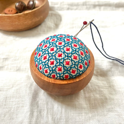 大きな ピンクッション 針山 big 【 ダークブルー × レッド 】 その他