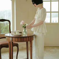 奶油杏色 新中式假兩件洋裝 短袖夏季V領重工蕾絲網紗仙女連身裙 第10張的照片