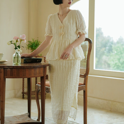 奶油杏色 新中式假兩件洋裝 短袖夏季V領重工蕾絲網紗仙女連身裙 第11張的照片