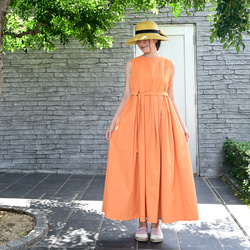 おまとめ専用　美品✨レリアン　オレンジとグリーンワンピース2枚 おまとめ専用 美品✨レリアン オレンジとグリーンワンピース2枚