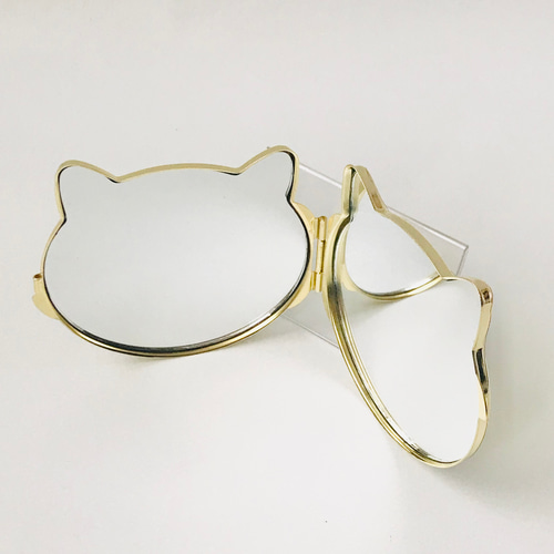 不思議の国のアリス」【チェシャネコ】ゴールド コンパクトミラー