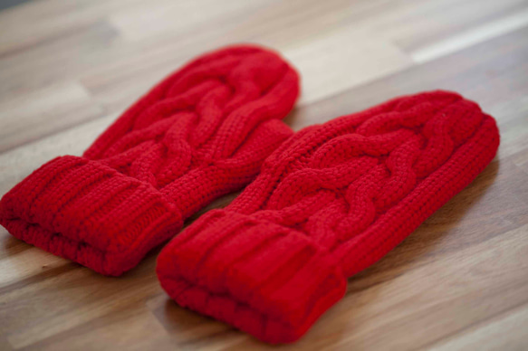 あたたかい・手編み ウール手袋・ミトン＊赤 レッド＊裏フリース