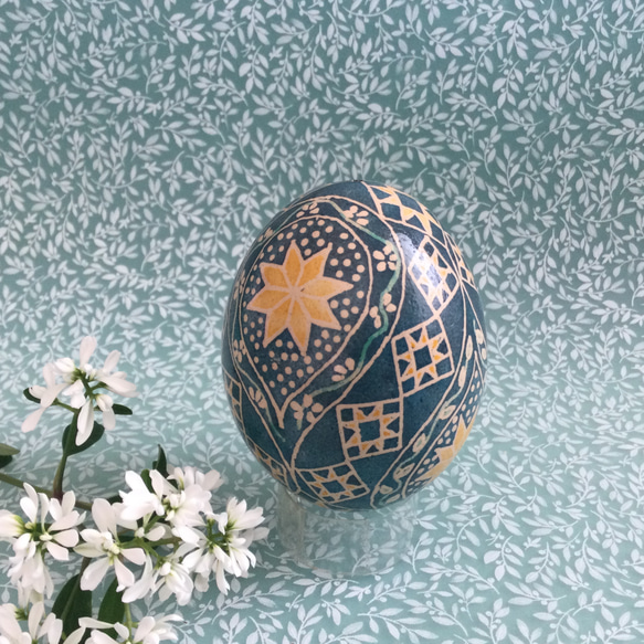 イースターエッグ(PYSANKY)  本物の卵です(๑˃̵ᴗ˂̵) 4枚目の画像