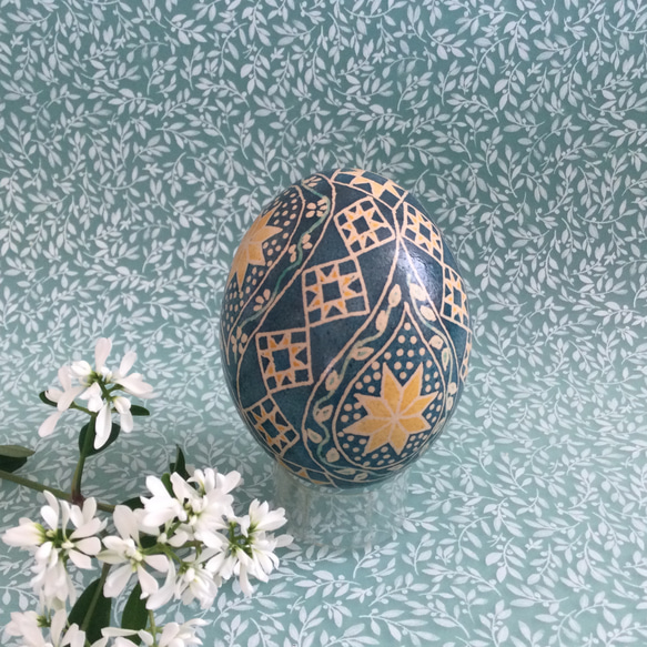 イースターエッグ(PYSANKY)  本物の卵です(๑˃̵ᴗ˂̵) 3枚目の画像