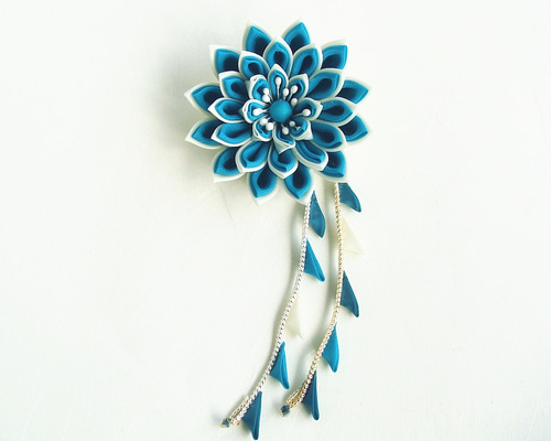 つまみ細工の髪飾り 緑 《成人式、七五三、卒業式、入学式、着物、浴衣