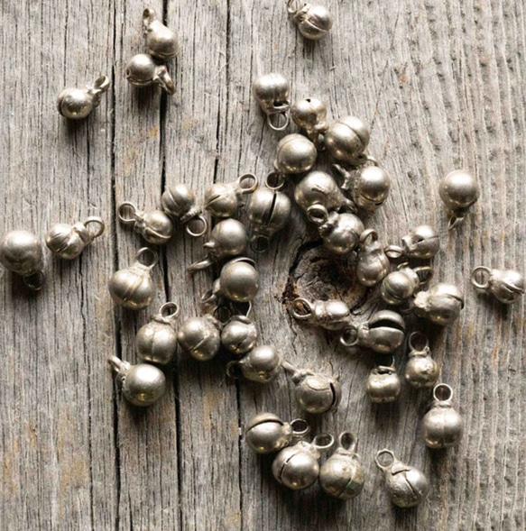 クチ族トライバルチャーム 鈴型(25g) チャーム up to you! 通販