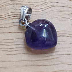 送料無料+アウトレット】アメシスト ハート型 ペンダントヘッド