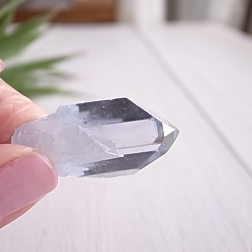 セレスタイト マダガスカル産 ポイント 原石 天然石 天然石 宙と