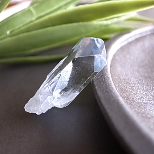 セレスタイト マダガスカル産 ポイント 原石 天然石 天然石 宙と