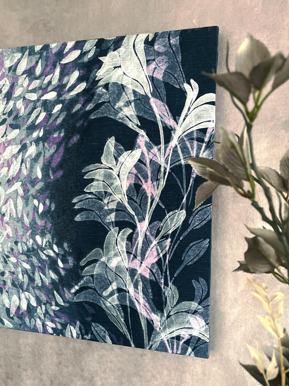 【手染め・型染め】Panel Art - Lily - Flow_パネルアート－リリーフロウ 3枚目の画像