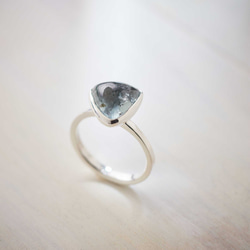 三角形な水色のトルマリンのシルバーリング(Silver950/天然石/指輪) 10枚目の画像