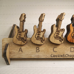 【楽器】ストラトキャスター　木製クリップ　エレキギター　単品販売 7枚目の画像