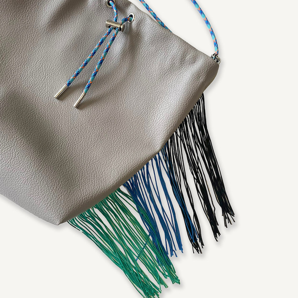 Fringe Kinchaku“Chacoal Gray×Mix：Blue” 第4張的照片